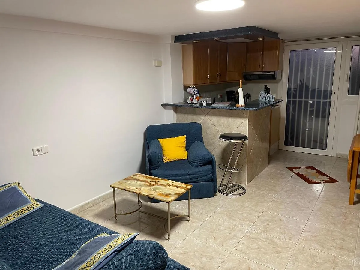 Studio Dans Un Endroit Calme Et Discret D Empuria Empuriabrava Apartment